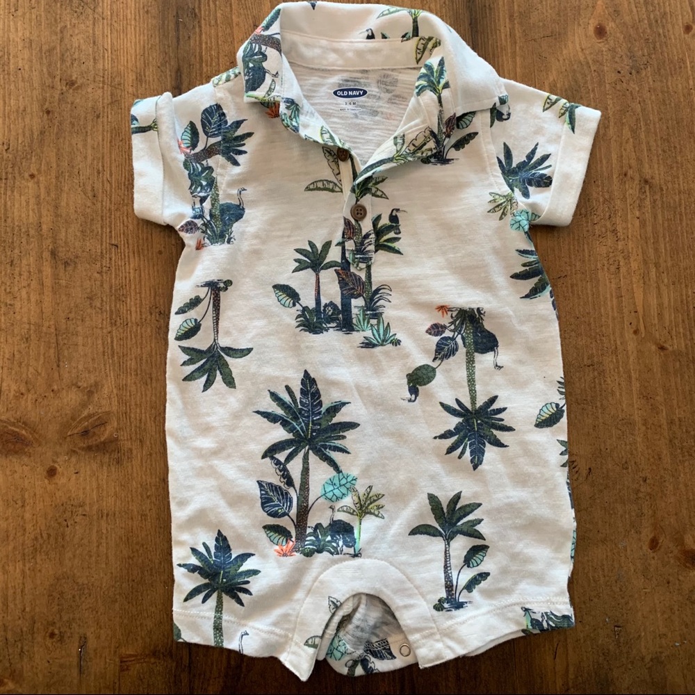 Old Navy baby romper 3-6 months